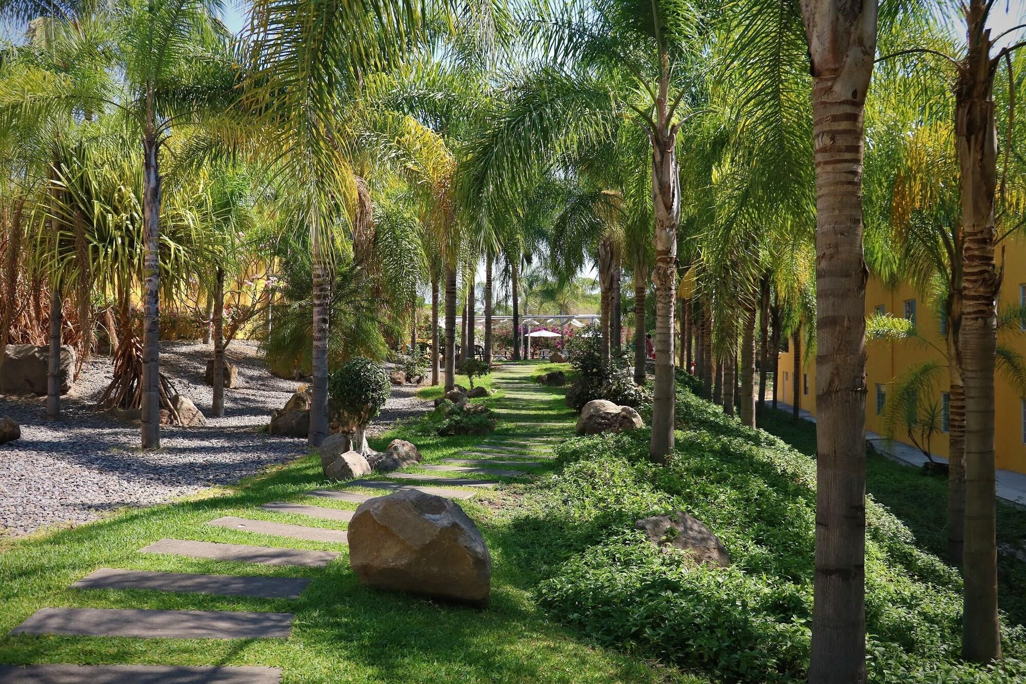 Zar Colima Hotell Exteriör bild