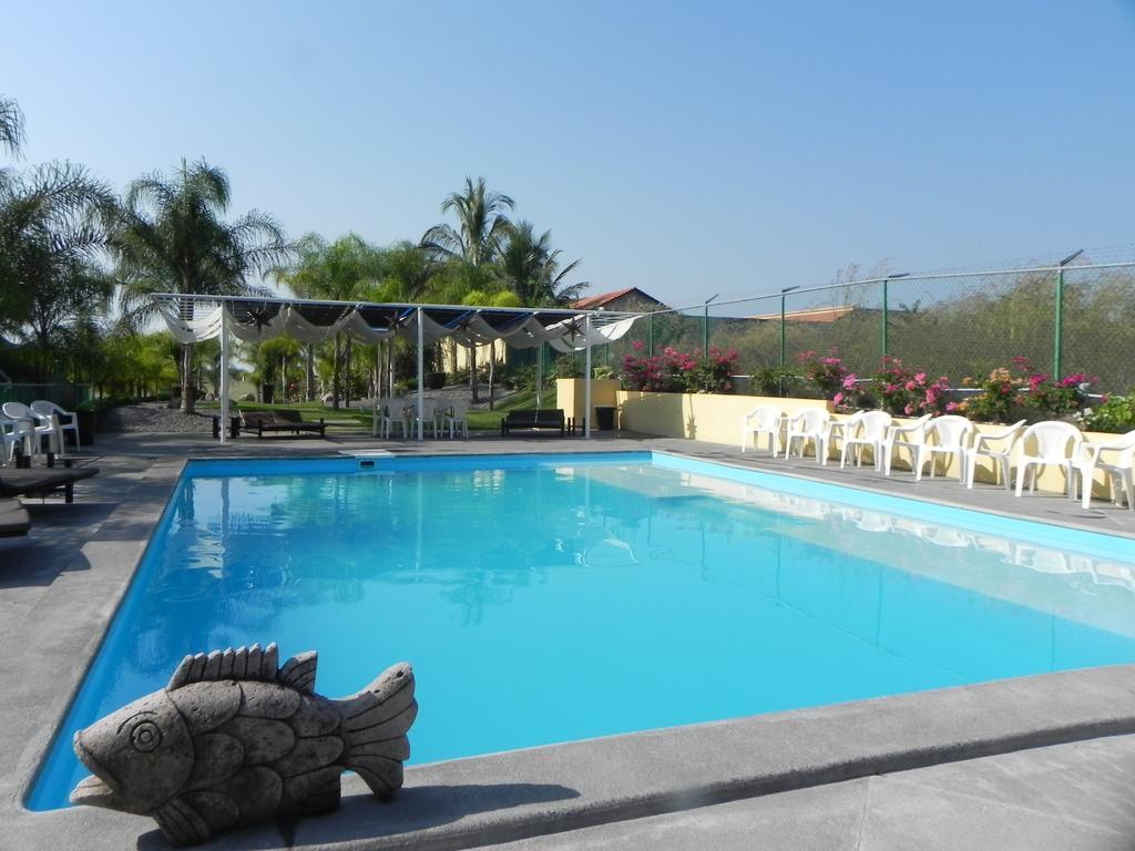 Zar Colima Hotell Exteriör bild