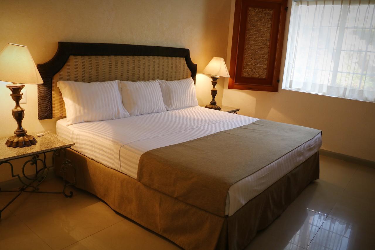 Zar Colima Hotell Exteriör bild
