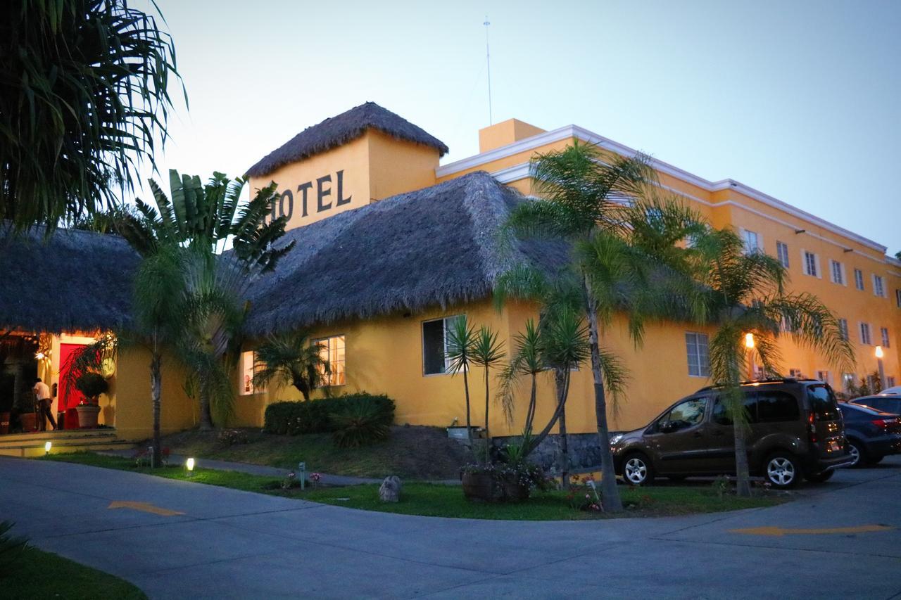 Zar Colima Hotell Exteriör bild