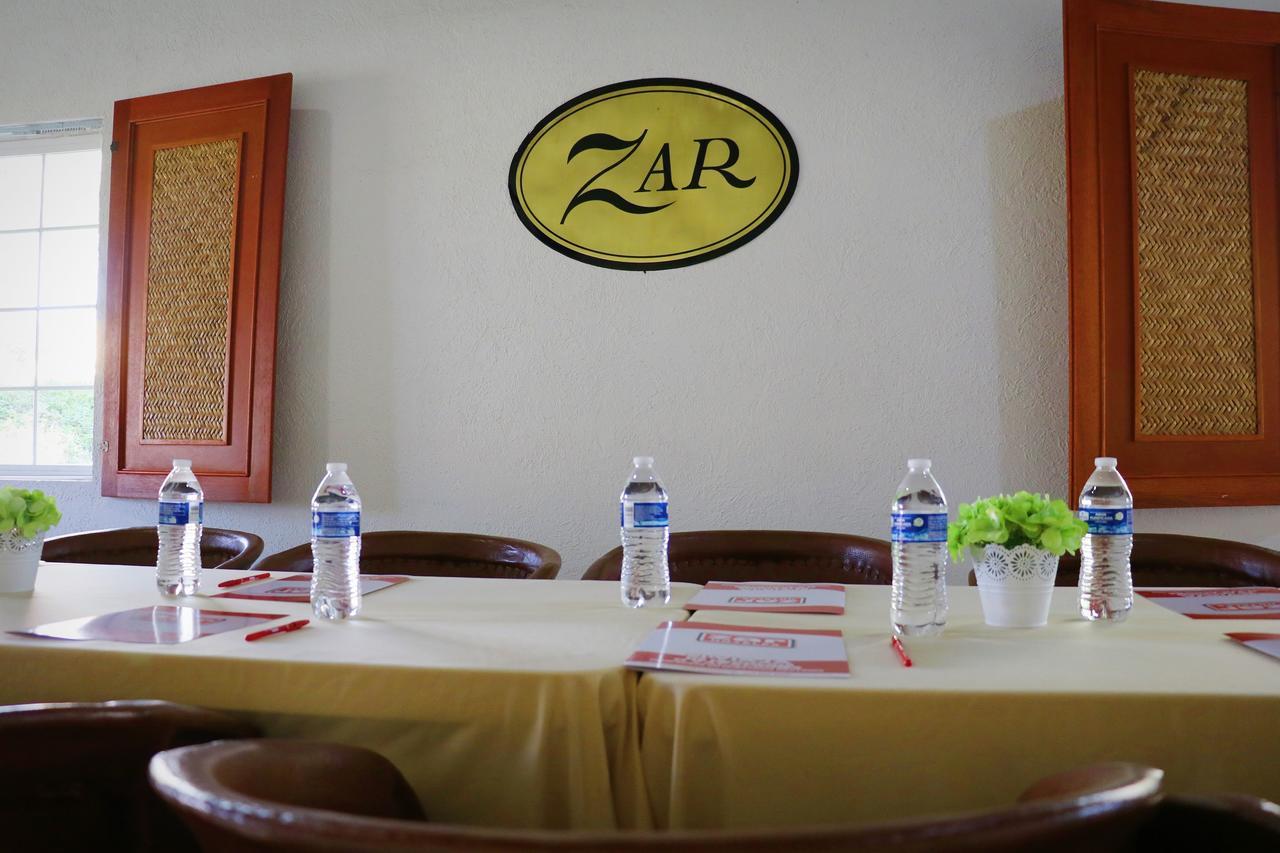 Zar Colima Hotell Exteriör bild